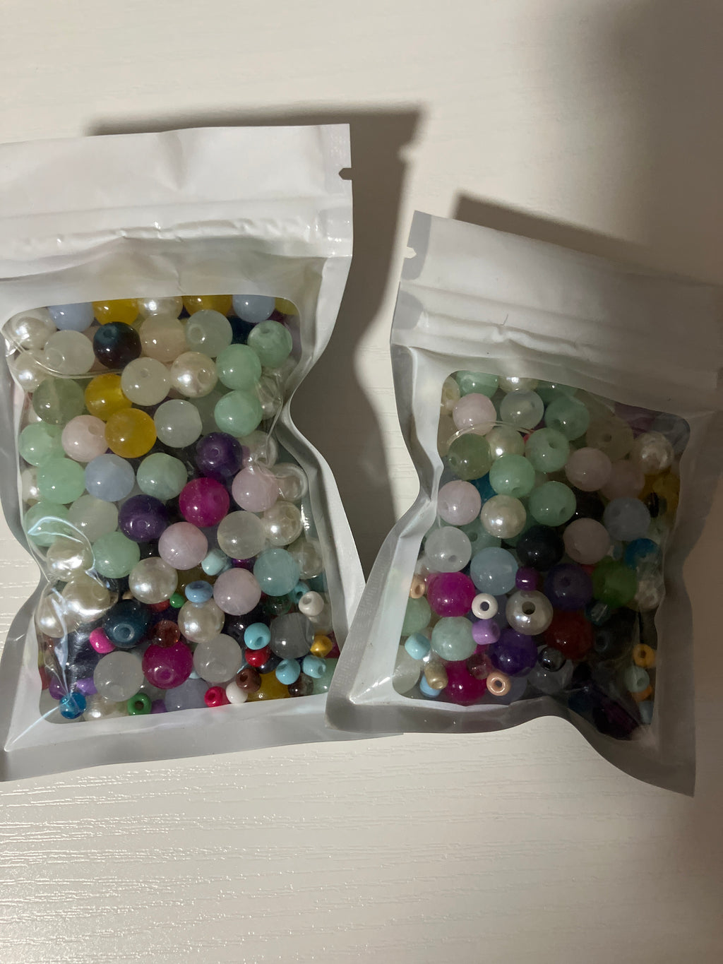 Bead scoop