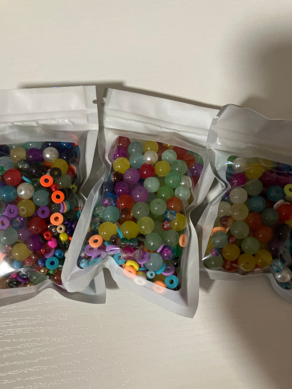 Bead scoop