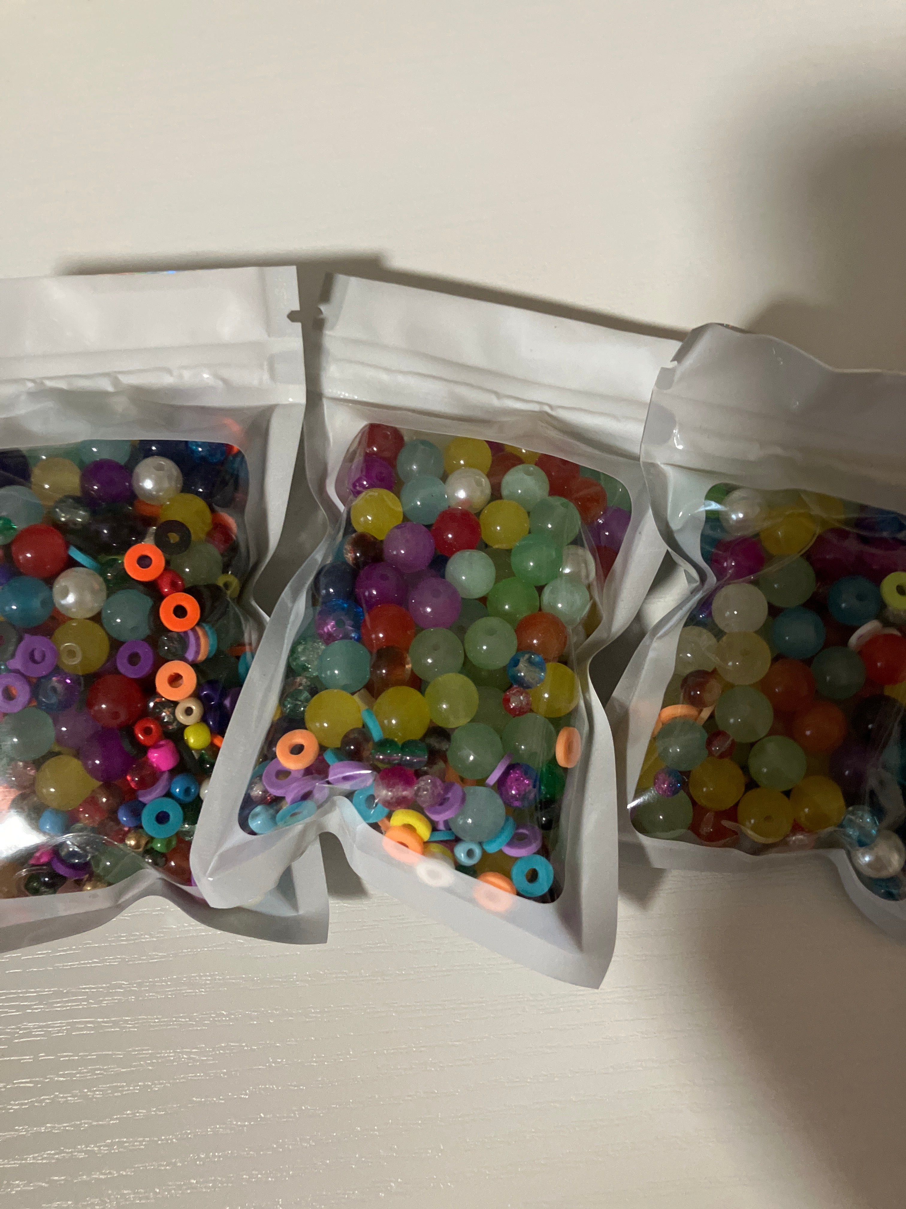 Bead scoop
