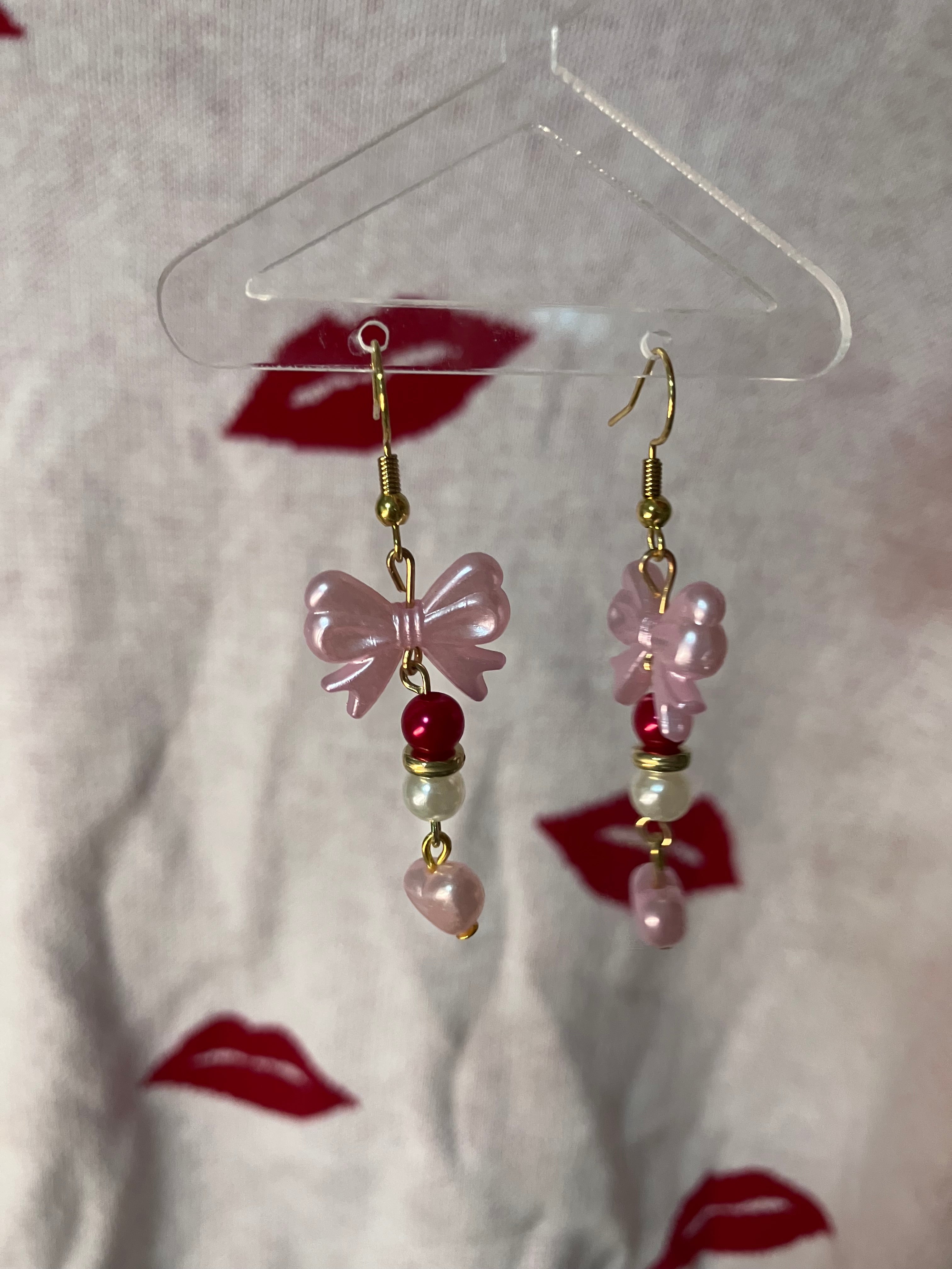 Valentine’s Day bow earrings (limited edition)