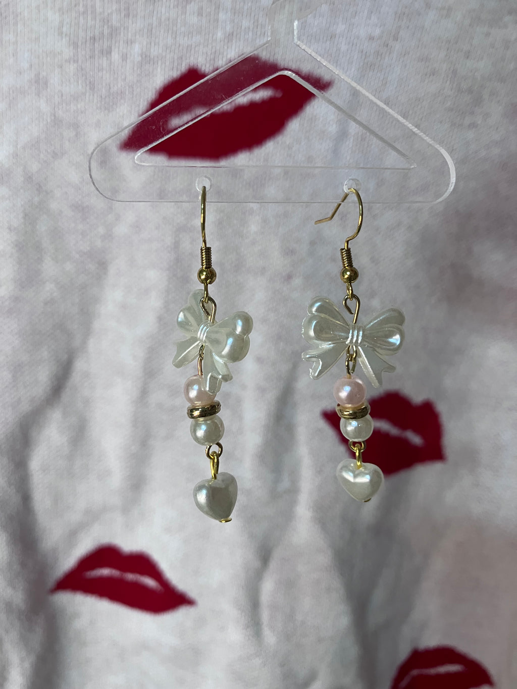 Valentine’s Day bow earrings (limited edition)