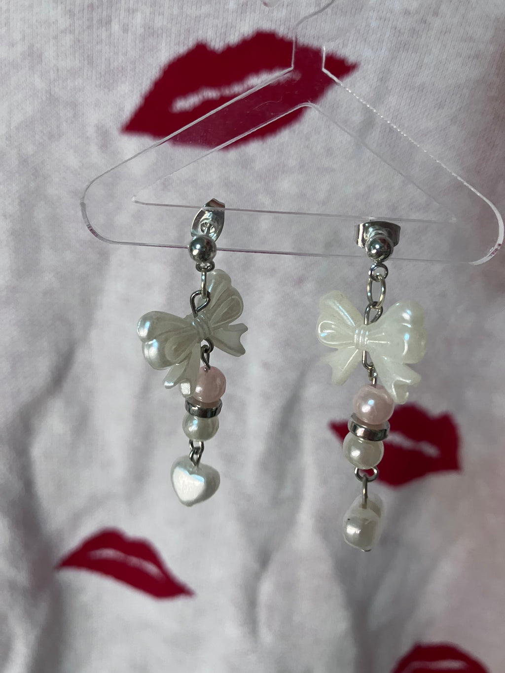 Valentine’s Day bow earrings (limited edition)